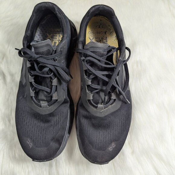 On Cloud monster men’s running shoes size 12 Black Color 61.99025 main image 7